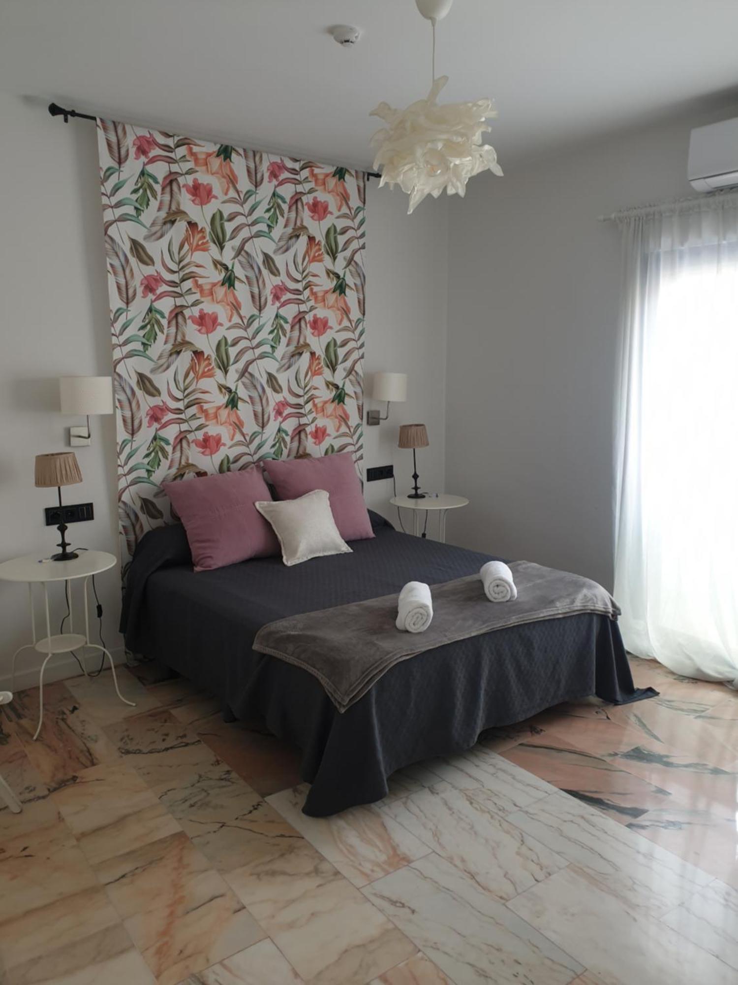 Lhome Sevilla Exterior foto